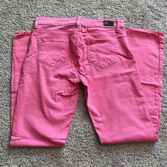 Paige NWT Bubblegum Pink Peg Skinny Jeans **Size 26** 🌸🌸 - Picture 2 of 5